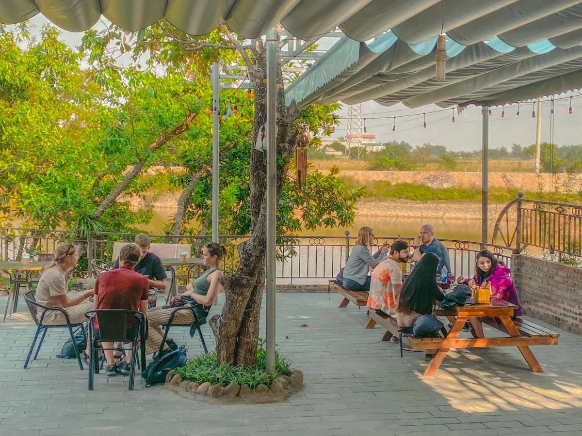 D&D Riverside Homestay Xuan Son 외부 사진